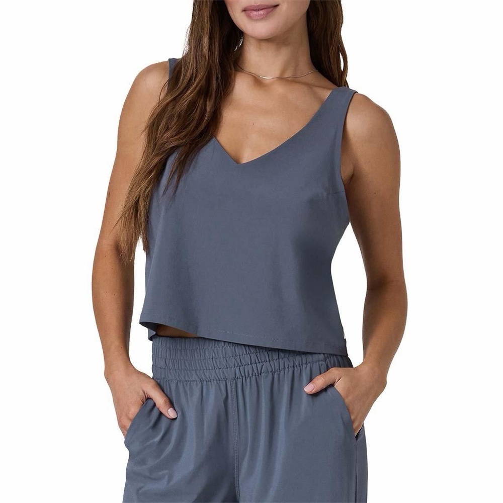 Vuori Villa Cropped Tank